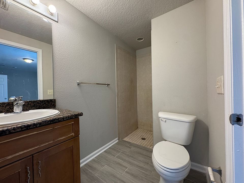 1st image of 6065 Gibson Ave #1