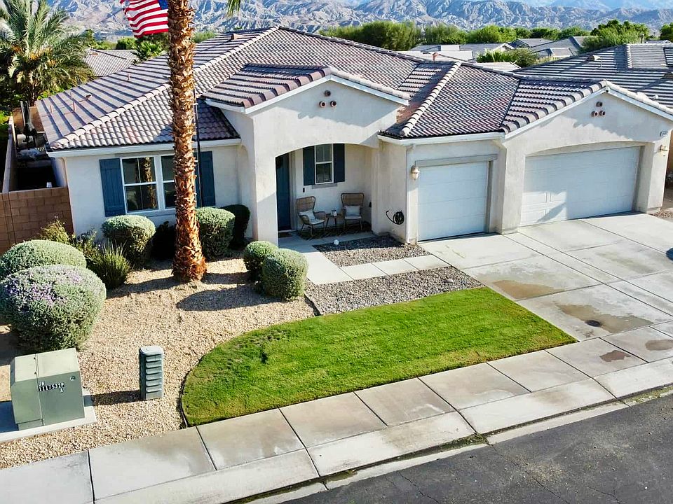1st image of 81882 Villa Giardino Dr