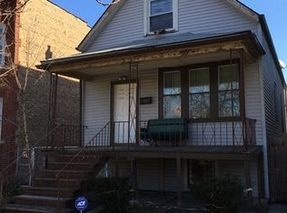 8515 S Manistee Ave, Chicago, IL 60617