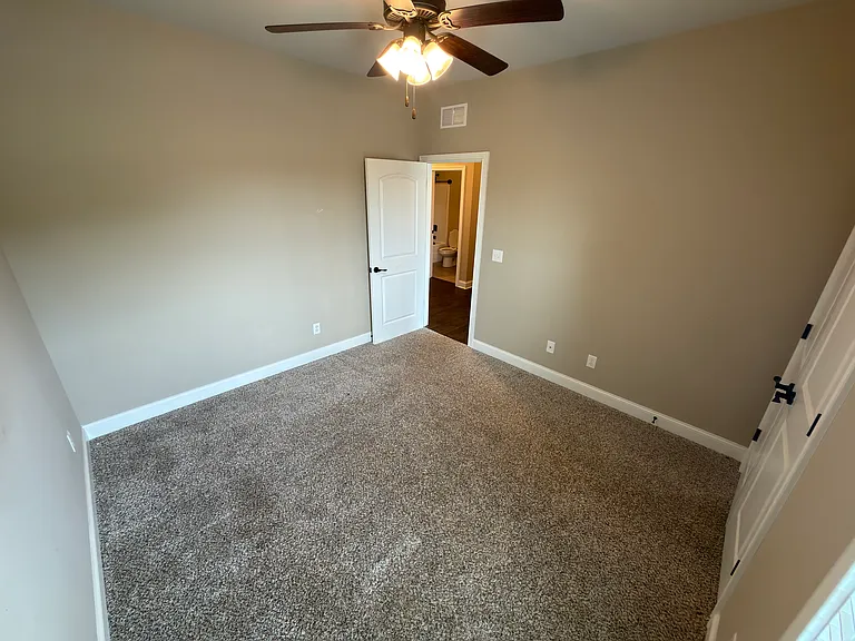 4201 Legacy Pointe St — Photo 19