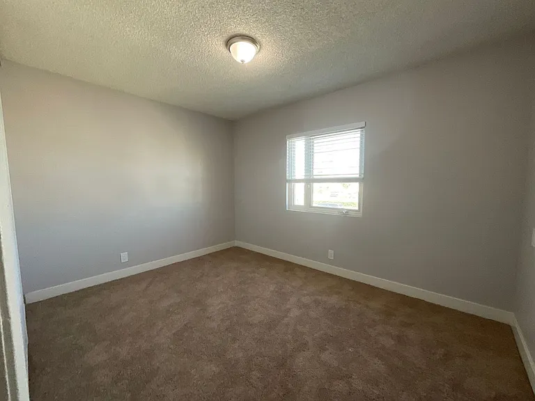 1658-1660 Lomita Blvd — Photo 8
