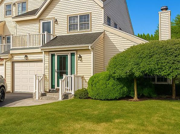 1 Beach Ct