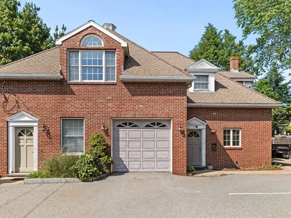 93R W Emerson St, Melrose, MA 02176