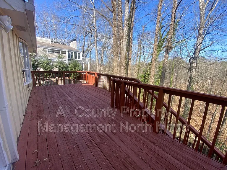 320 Six Branches Ct — Photo 21