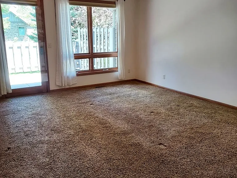 3300 E Graf St #29 — Photo 6
