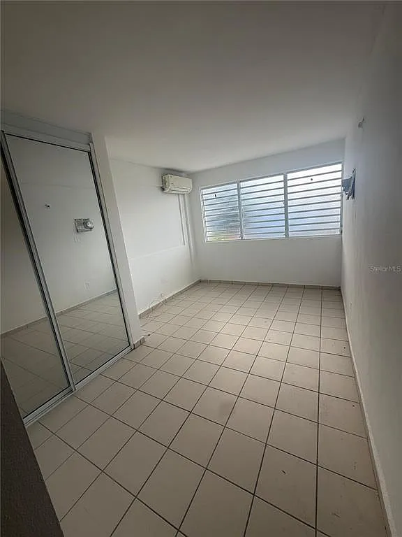 1 bed, 1.0 bath, $1,000 — Photo 4