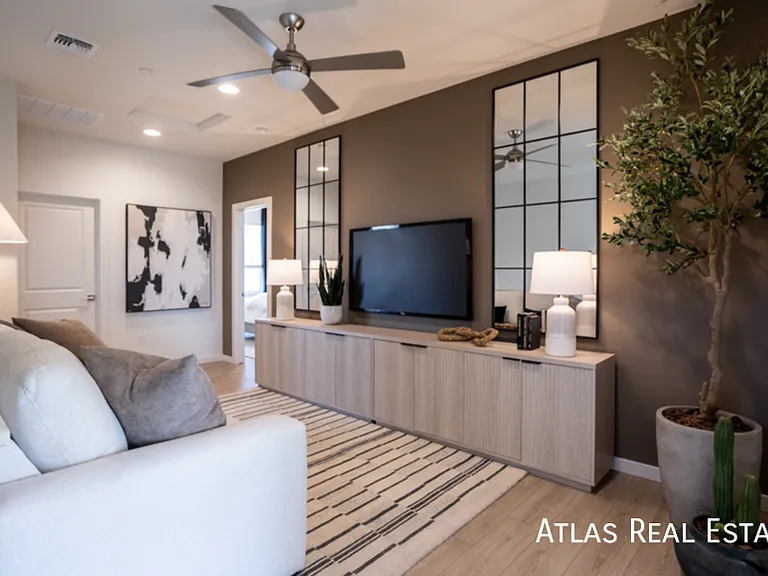 2355 N 79th Way — Photo 10