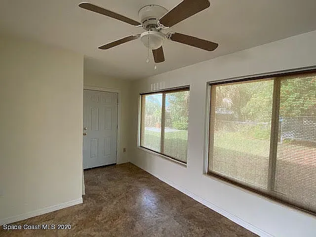 302 Georgetown Ave — Photo 17
