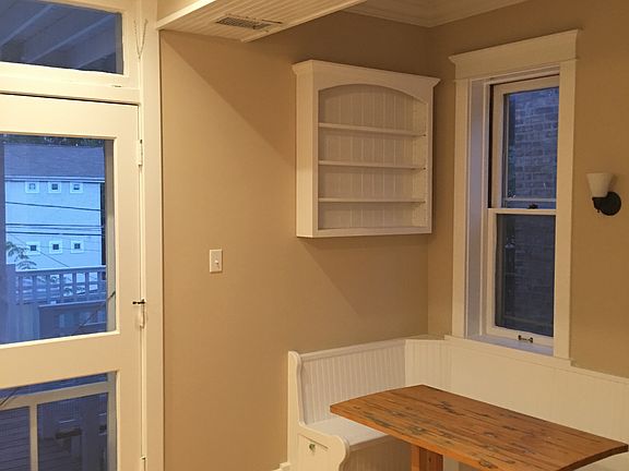 4th image of 3257 N Hoyne Ave #2