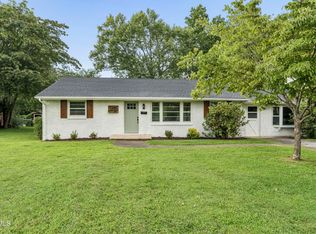 1302 Oxford Pl, Johnson City, TN 37601