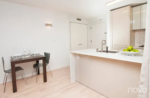 Rented by NOVO | media 129