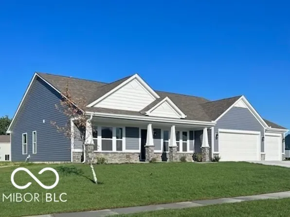 222 Maggie Ln, Batesville, IN 47006