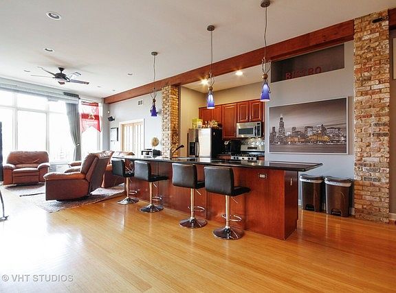 3rd image of 1740 W Belmont Ave APT 3F