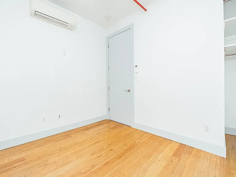 368 Throop Ave #1B — Photo 11