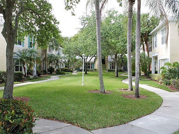 2nd image of 11031 Sea Hibiscus Lane #11031