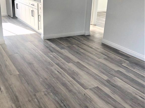5th image of 12520 Lakewood Blvd #17