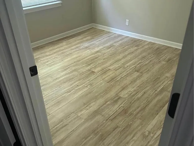 Plantus Pl — Photo 9