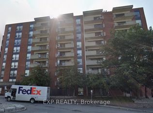 1320 Richmond Rd #617, Ottawa, ON K2B 8L3