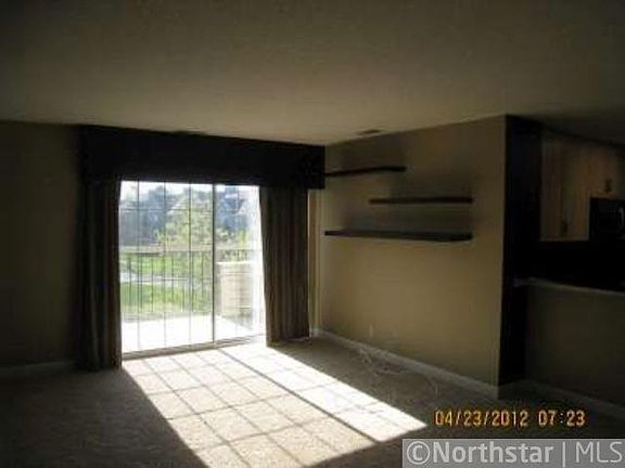4th image of 6058 Chasewood Parkway
