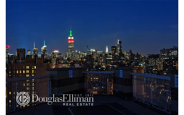 Sold by Douglas Elliman | media 21