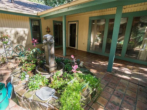 4th image of 4809 Willow Bend Ct