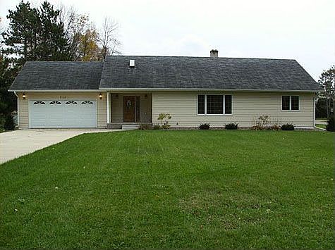 Southside 1 1/2 Story Cap Cod - High Quality Fixtures