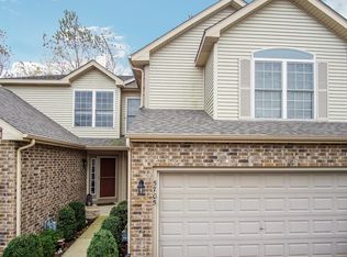 5705 Fieldstone Trl, McHenry, IL 60050