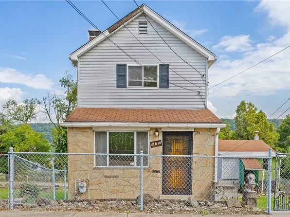 312 Crest St, Clairton, PA 15025