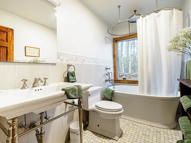 10 Purdy Hollow Rd — Photo 30