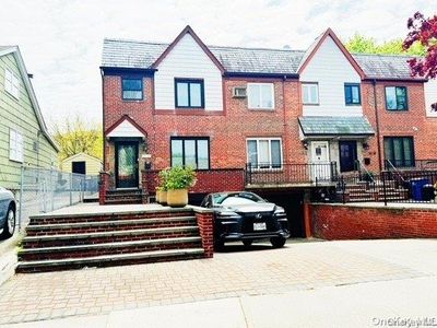 85-92 66 Road, Rego Park, NY, 11374