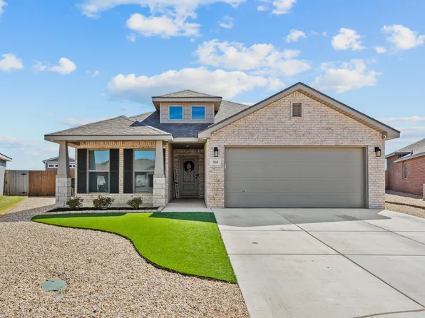 301 E 31st St, Wolfforth, TX 79382