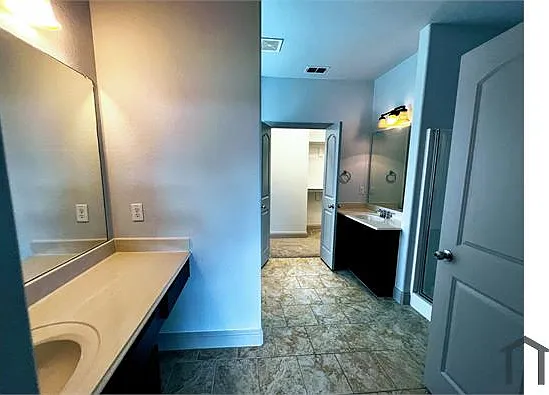 3002 Limestone Cir — Photo 27