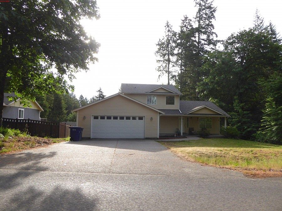 1st image of 2211 Lake Dr SW