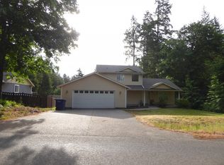 2211 Lake Dr SW, Lakebay, WA