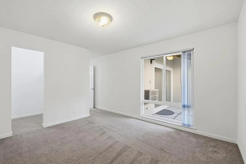 1 bed, 1.0 bath, 644 sqft, $1,500 — Photo 2