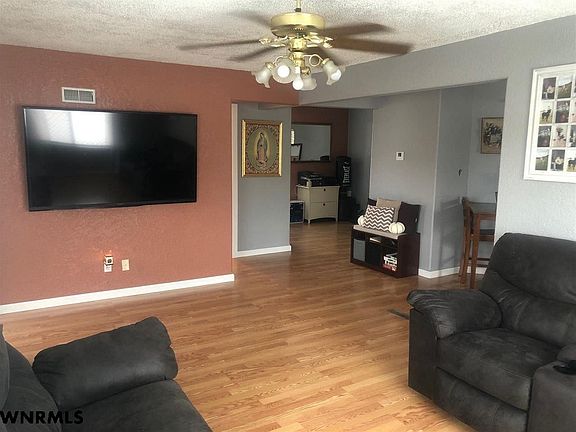 4th image of 1118 E 14th St