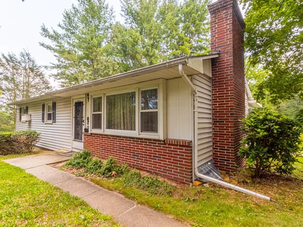 28 Perry Avenue, Norwich, CT 06360