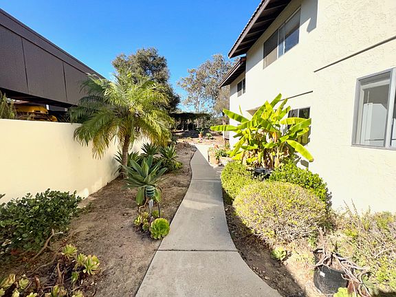 3rd image of 1054 Miramonte Dr APT 3