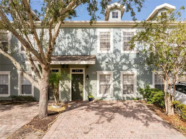 2433 Caravelle Cir, Kissimmee, FL 34746