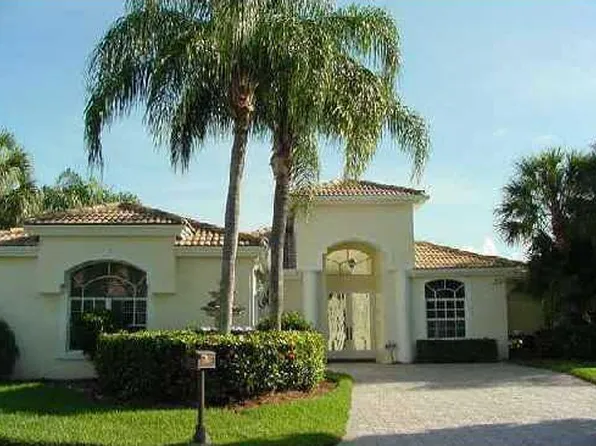 9067 Long Lake Palm Dr, Boca Raton, FL 33496
