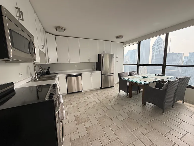 405 N Wabash Ave #4704 — Photo 5