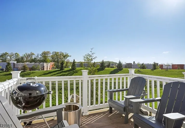 26 Colgate Dr — Photo 22
