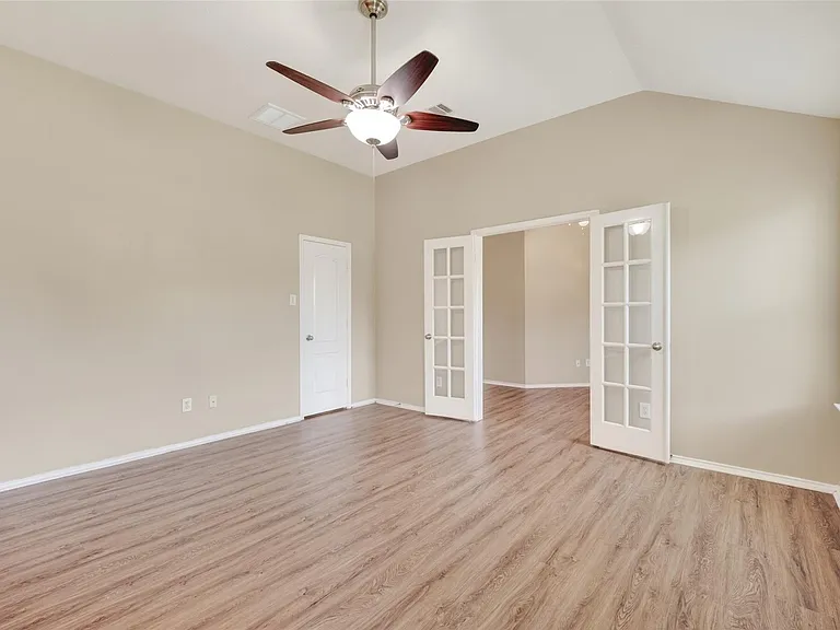 2507 Cypress Springs Ct — Photo 14