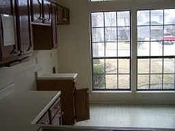 5th image of 2512 Forest Creek Dr