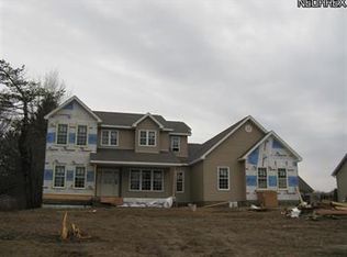 3390 Linden Pl, Canfield, OH 44406