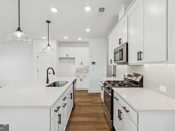 6th image of this home