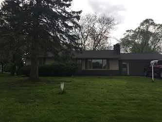 2566 Elmers Dr photo 1