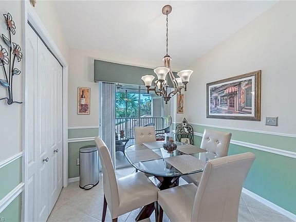 4th image of 26901 Clarkston Dr #204