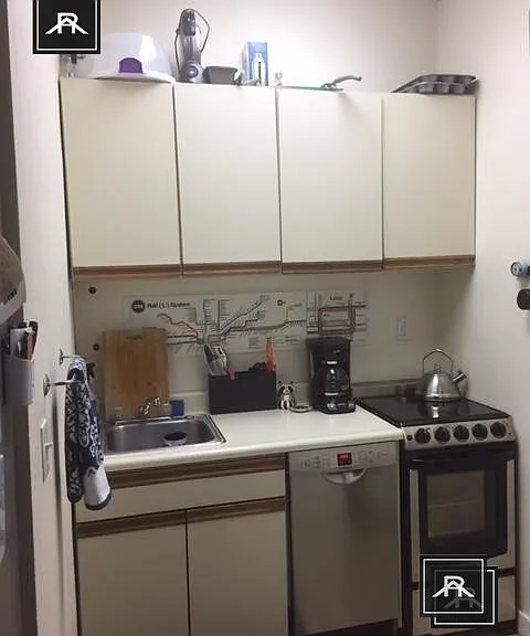 847 Beacon St #6 — Photo 1