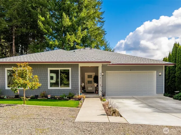 696 SW Pioneer St, Tumwater, WA 98512